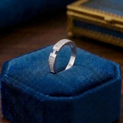 Elegant Crystal Bar Ring