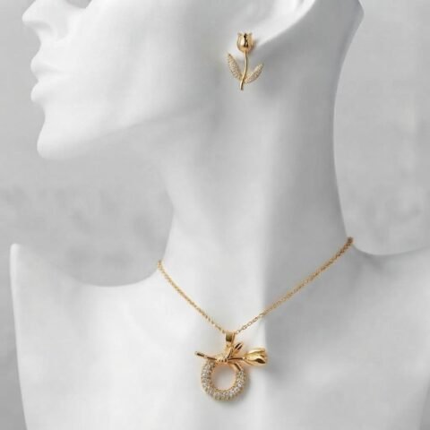 Elegant Leaf Charm Necklace & Earring Set