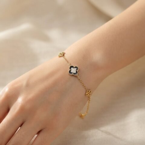 Elegant Clover Charm Bracelet