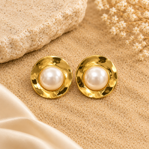 Golden Hammered Disc Pearl Stud Earrings – Vintage Round Pearl Statement Studs for Women